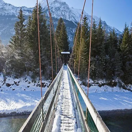 In Steeg In A Beautiful Setting *