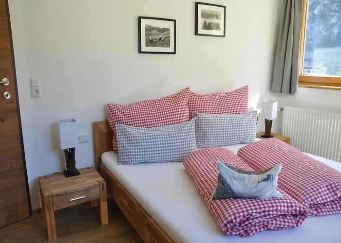 In Steeg In A Beautiful Setting * Durnau